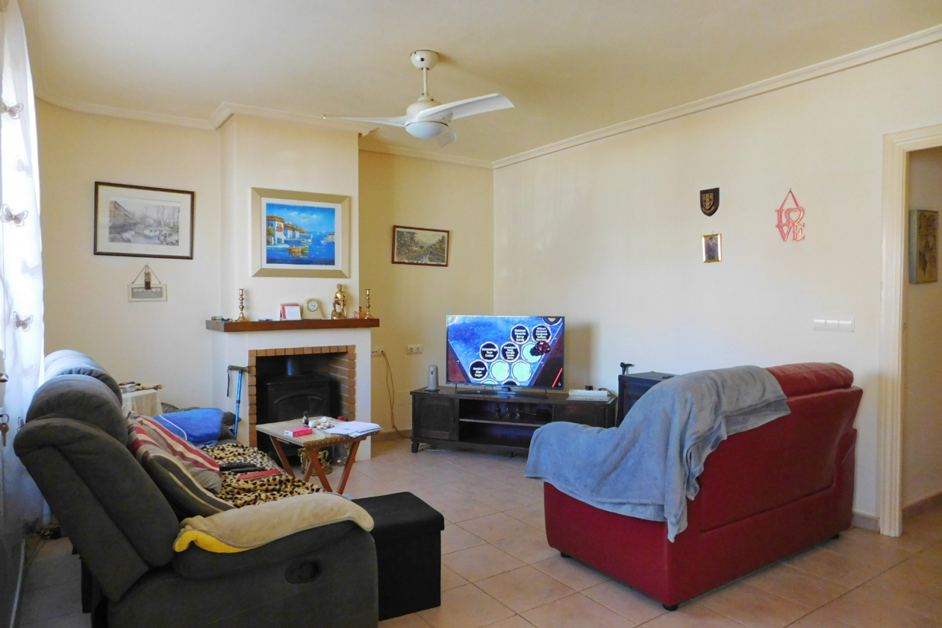 Reventa - Villa independiente - Entre Naranjos