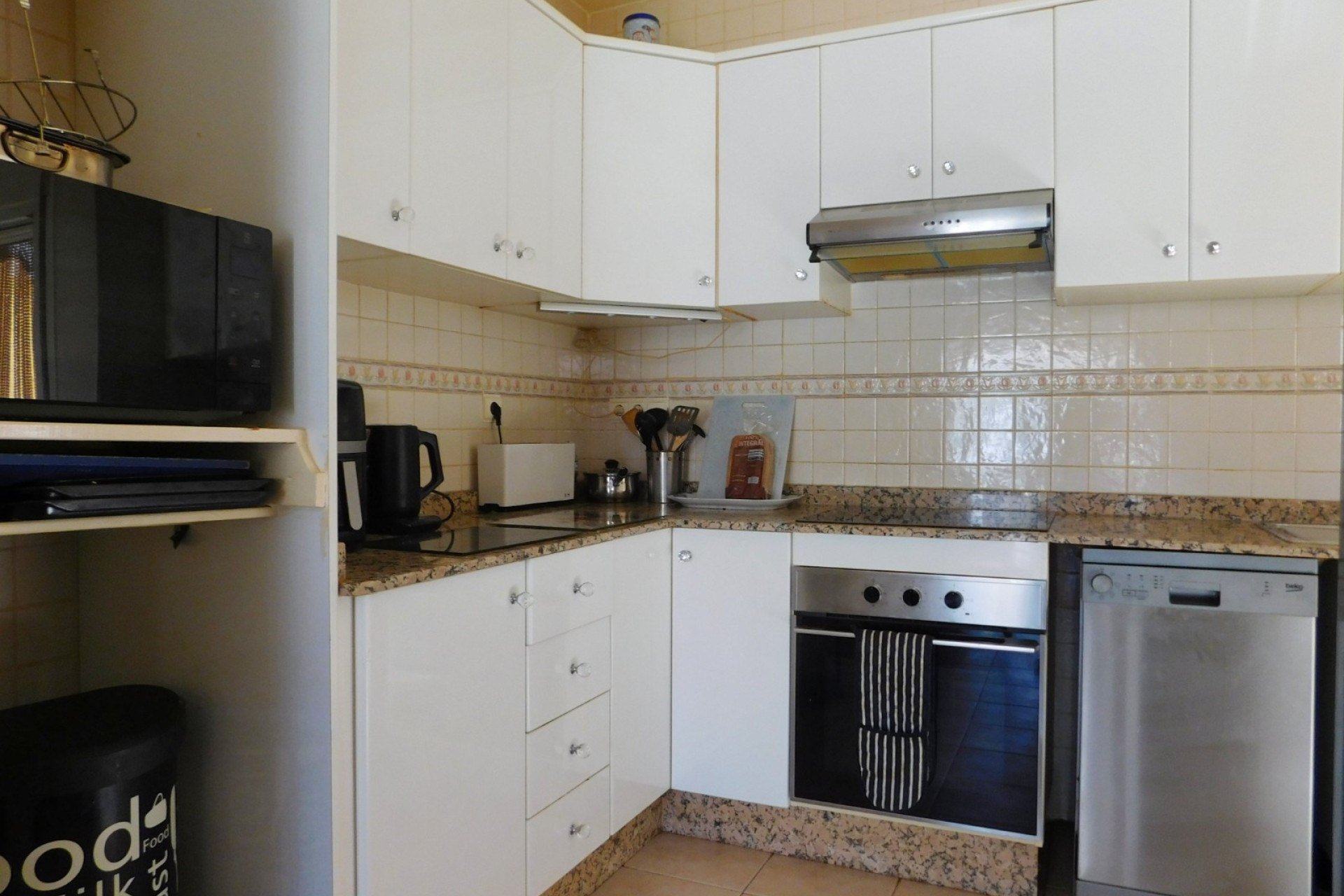 Reventa - Villa independiente - Entre Naranjos