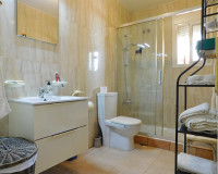 Reventa - Villa independiente - Entre Naranjos