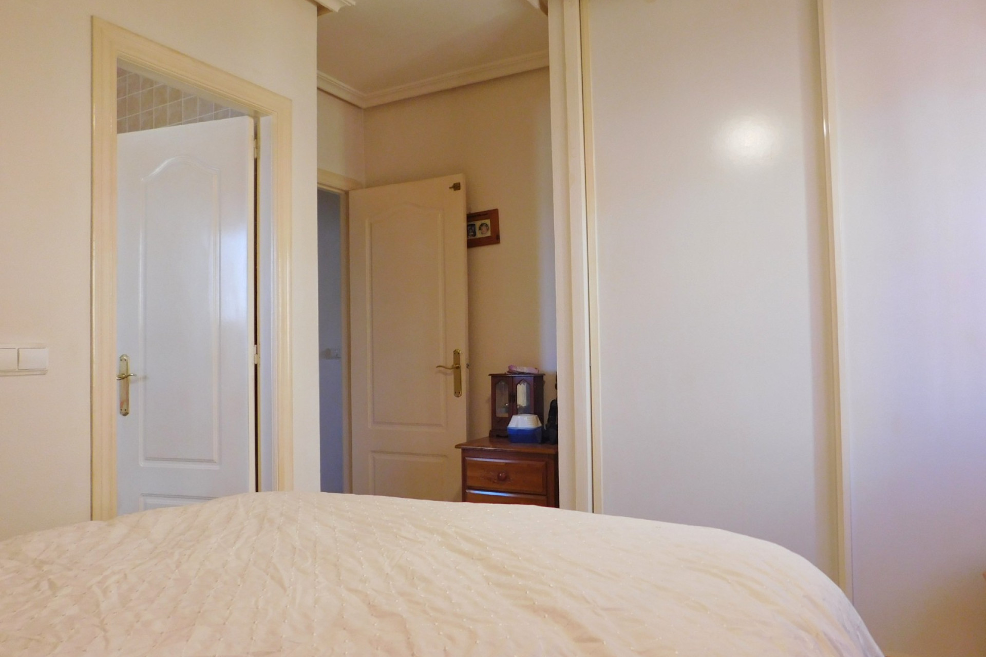 Reventa - Villa independiente - Entre Naranjos