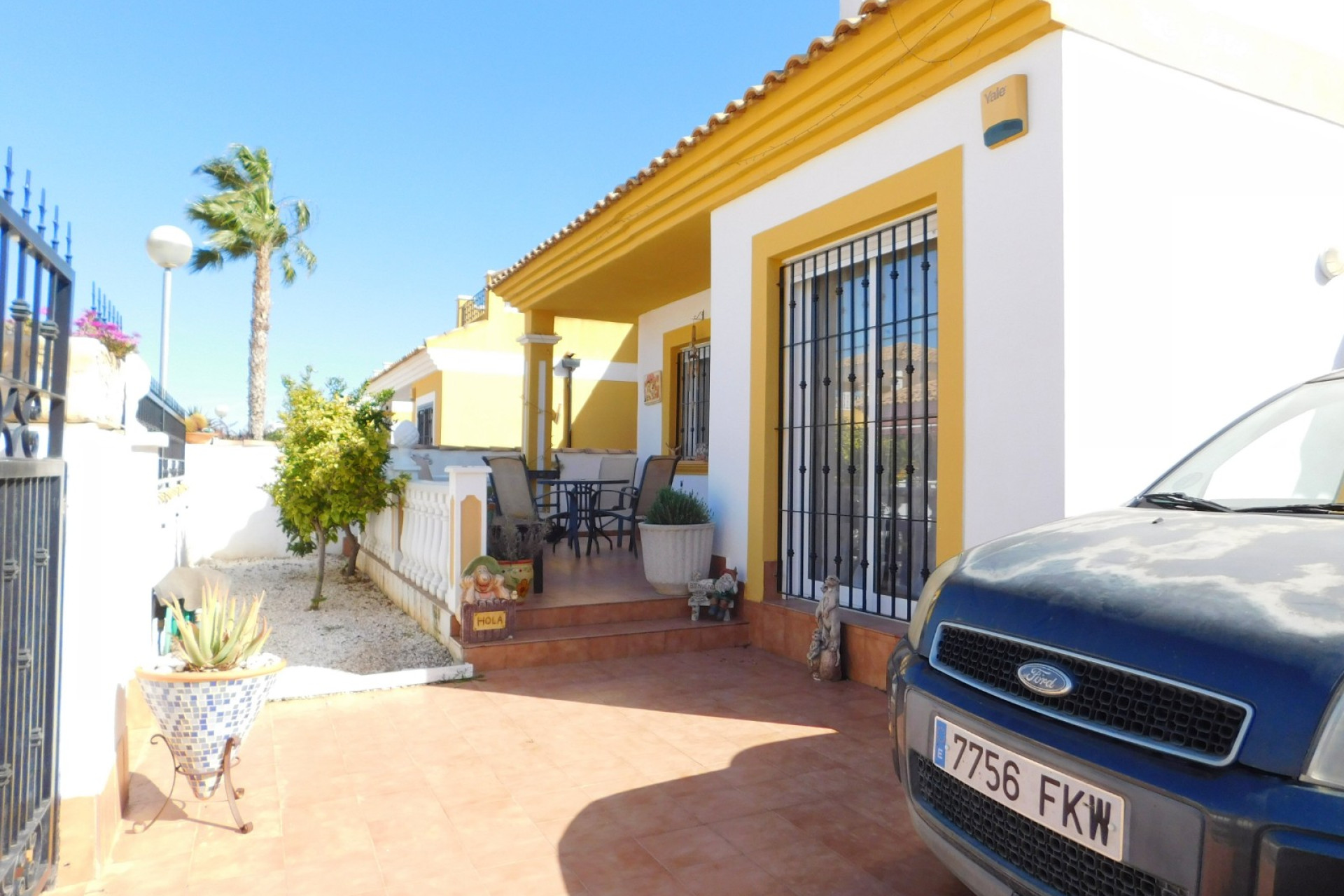 Reventa - Villa independiente - Entre Naranjos