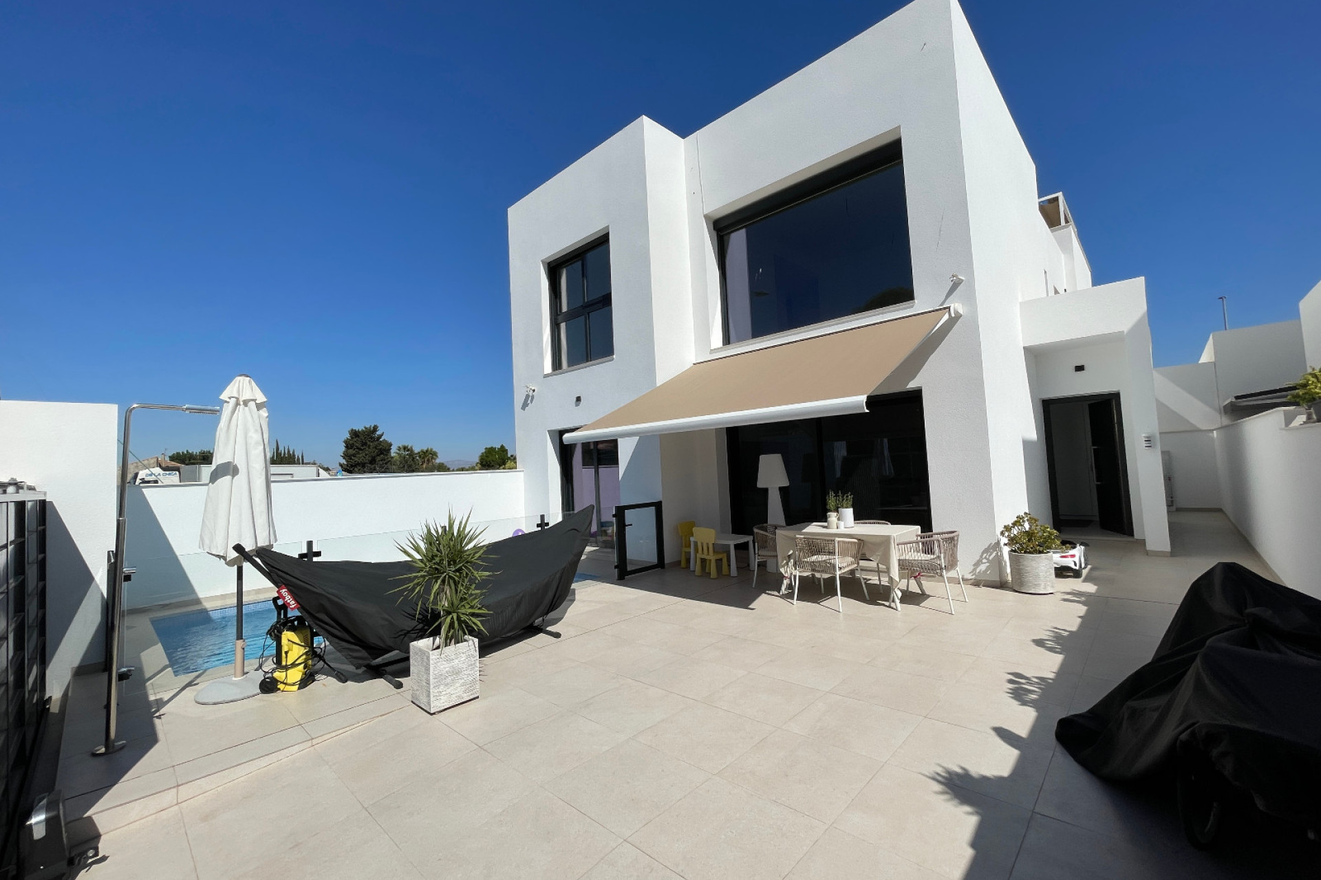 Reventa - Villa independiente - Formentera del Segura - Pueblo