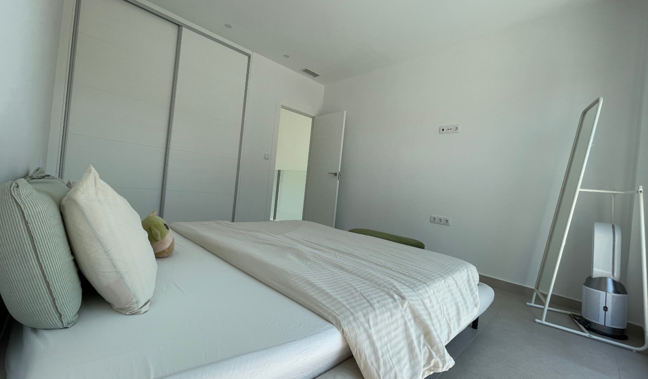 Reventa - Villa independiente - Formentera del Segura - Pueblo