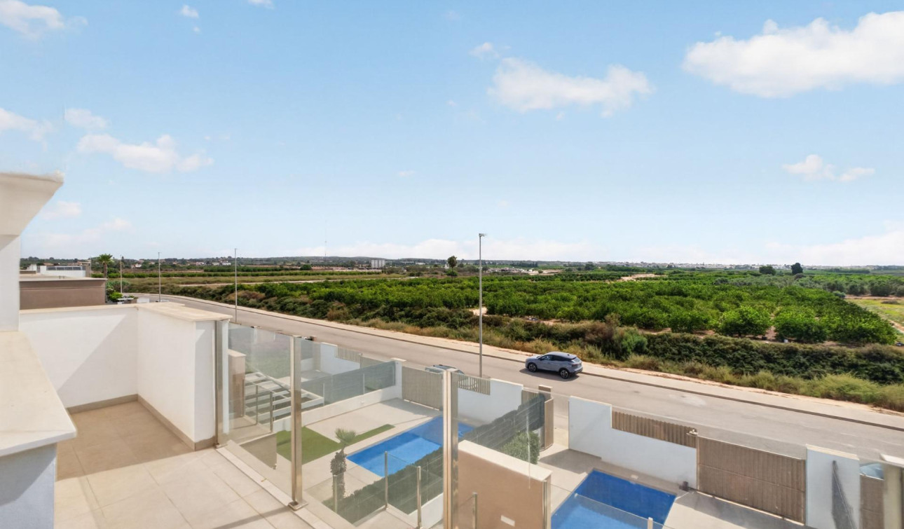 Reventa - Villa independiente - Guardamar del Segura - EL RASO