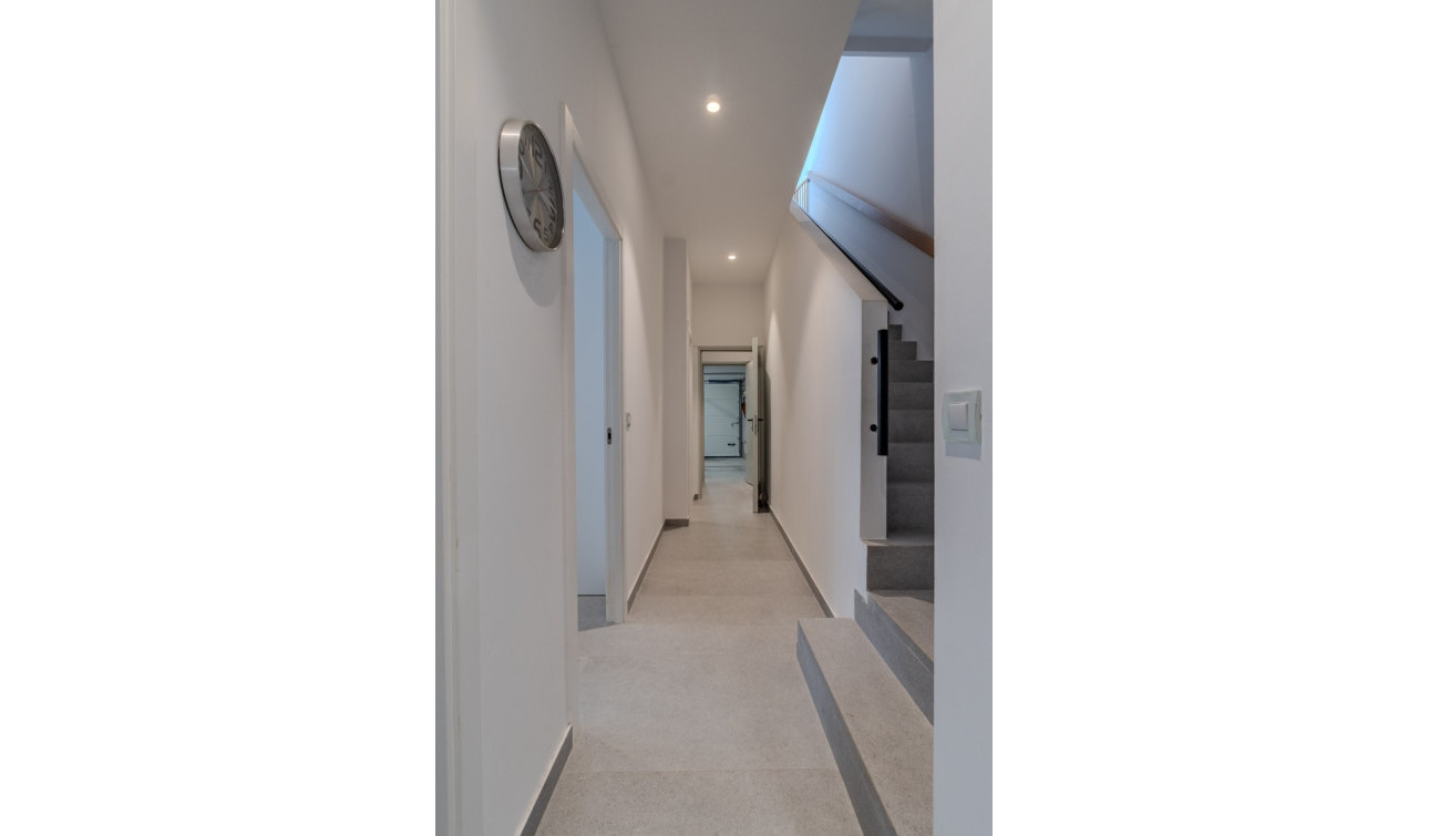 Reventa - Villa independiente - Guardamar del Segura - Urbanizaciones