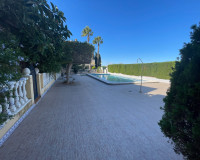 Reventa - Villa independiente - Guardamar del Segura