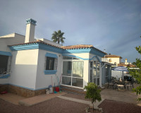 Reventa - Villa independiente - Hondón de las Nieves - Urbaniz La Montañosa