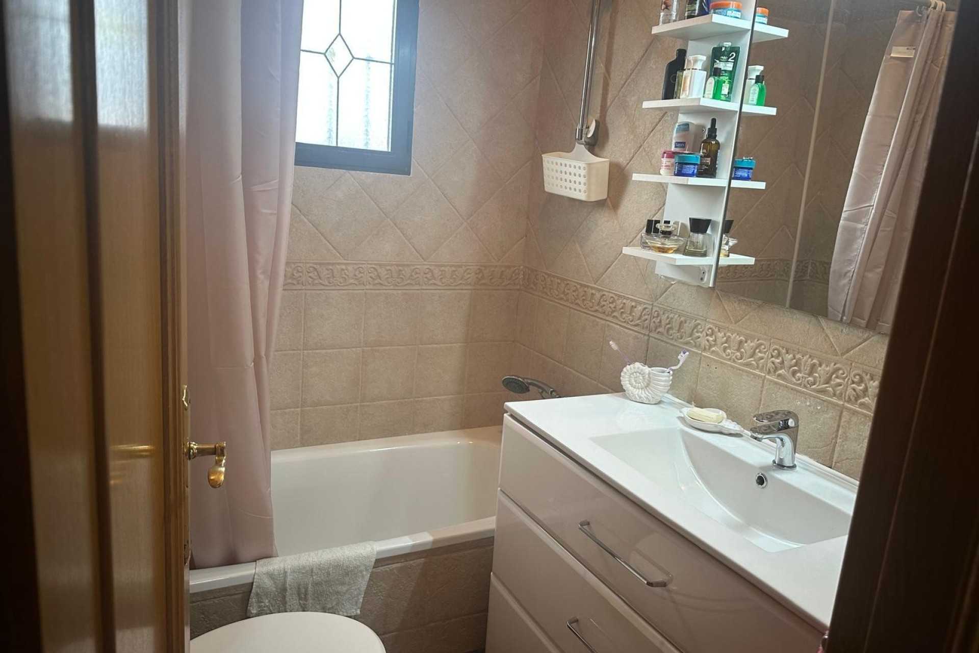 Reventa - Villa independiente - Hondón de las Nieves - Urbaniz La Montañosa