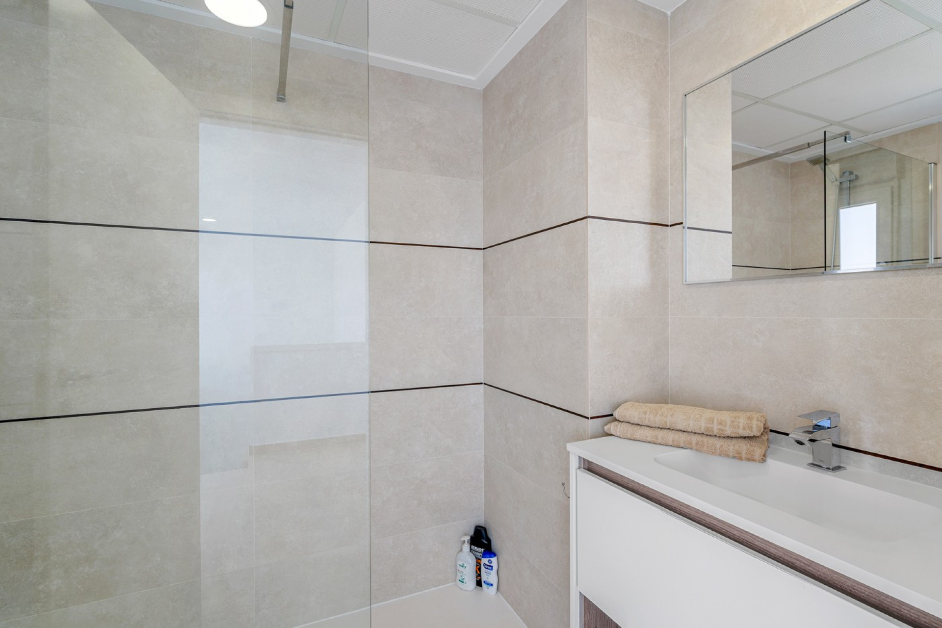 Reventa - Villa independiente - Jacarilla - Vistabella