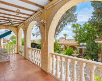 Reventa - Villa independiente - Jacarilla