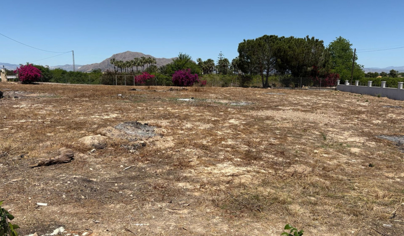 Reventa - Villa independiente - Jacarilla