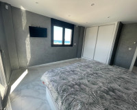 Reventa - Villa independiente - La Mata