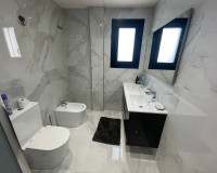 Reventa - Villa independiente - La Mata