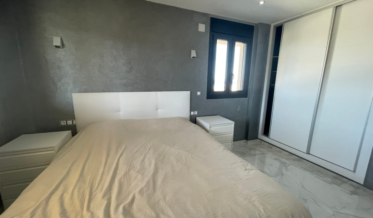 Reventa - Villa independiente - La Mata