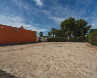 Reventa - Villa independiente - Las Heredades - Heredades