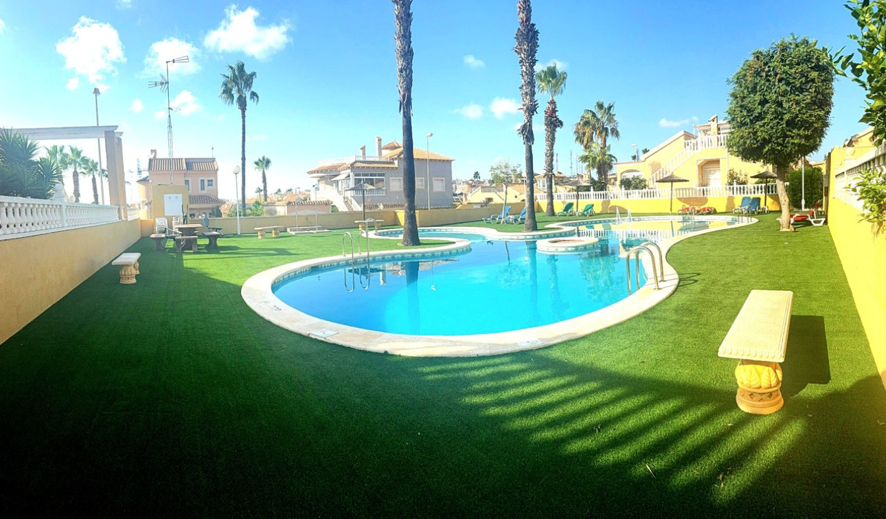 Reventa - Villa independiente - Los Altos - Costa Blanca