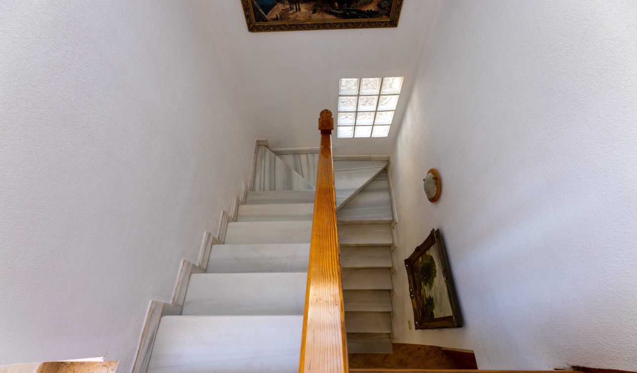 Reventa - Villa independiente - Los Altos