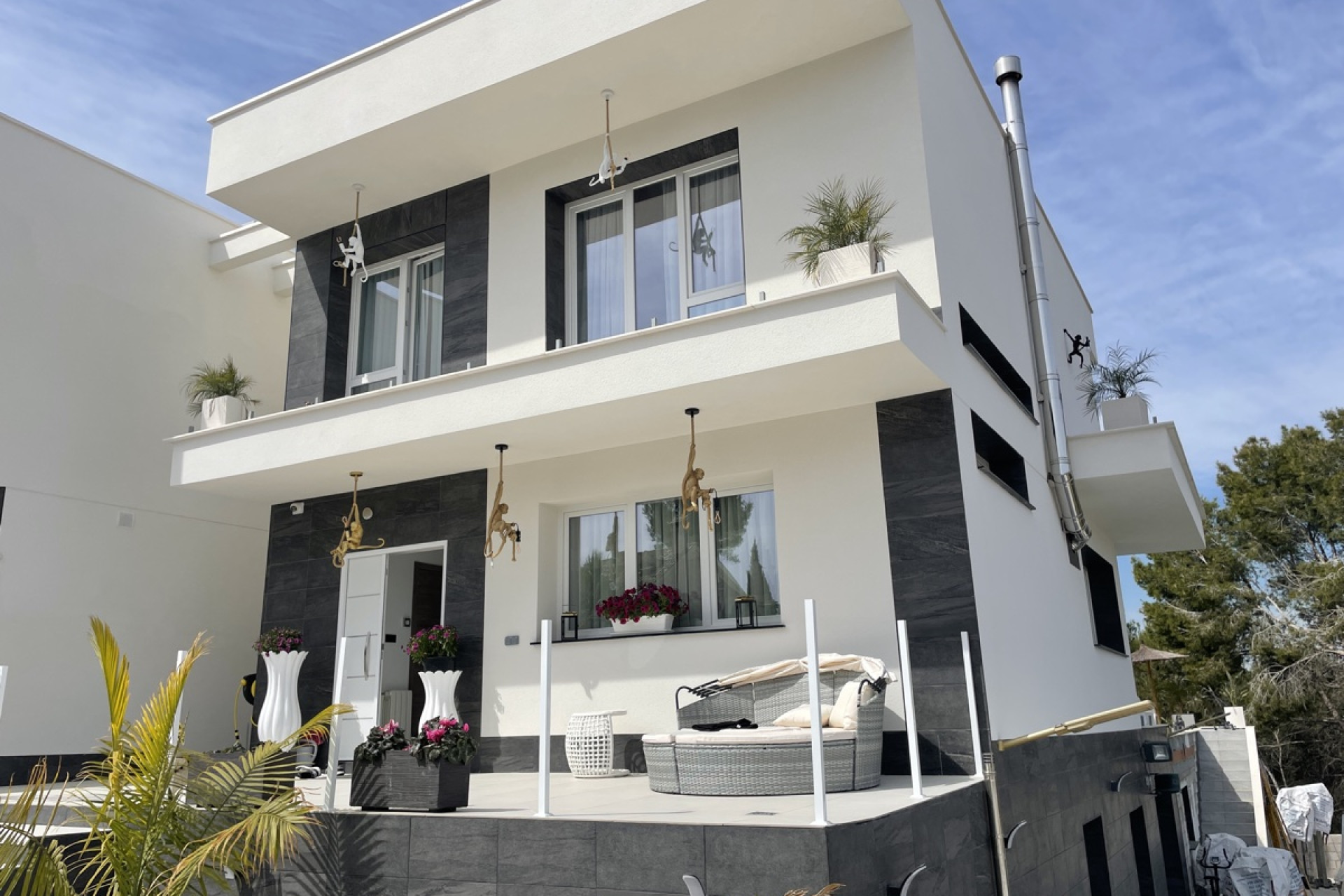 Reventa - Villa independiente - Los Balcones