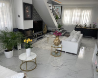 Reventa - Villa independiente - Los Balcones