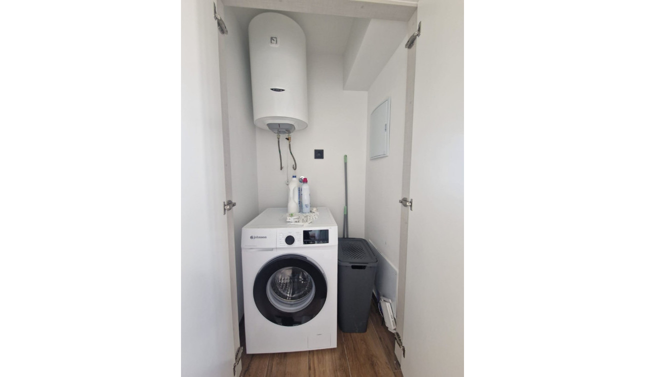 Reventa - Villa independiente - Los Balcones