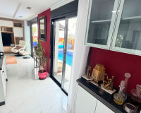 Reventa - Villa independiente - Los Montesinos - La Herrada