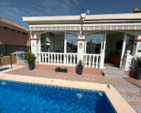Reventa - Villa independiente - Los Montesinos - La Herrada