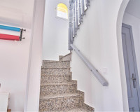 Reventa - Villa independiente - Los Montesinos - La Herrada