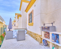 Reventa - Villa independiente - Los Montesinos - La Herrada