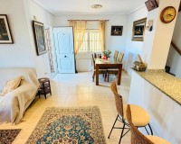 Reventa - Villa independiente - Los Montesinos - La Herrada