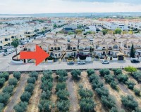 Reventa - Villa independiente - Los Montesinos - La Herrada