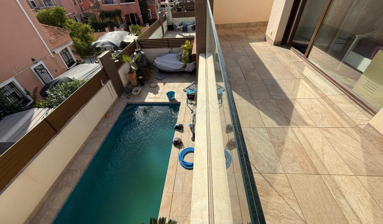 Reventa - Villa independiente - Los Montesinos