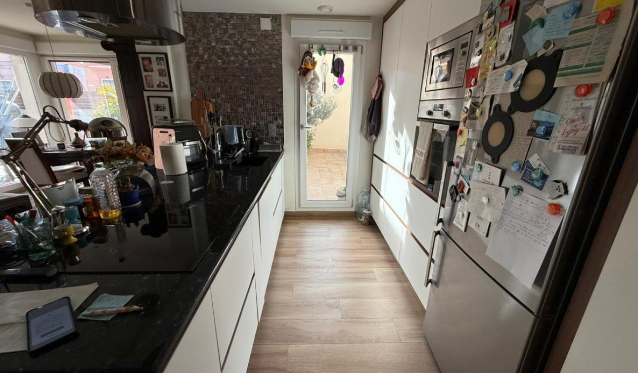 Reventa - Villa independiente - Los Montesinos