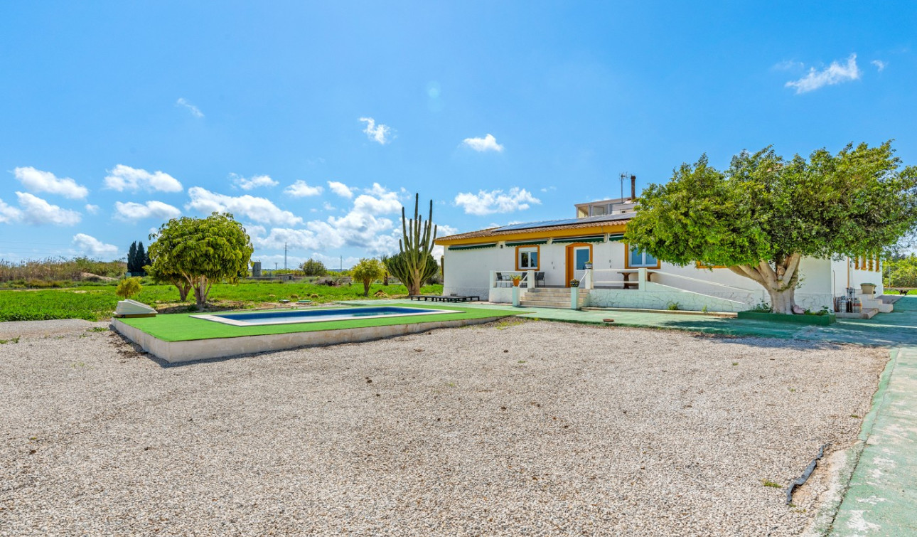 Reventa - Villa independiente - Los Montesinos