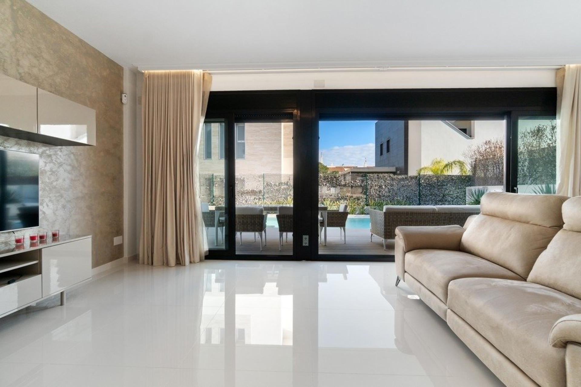 Reventa - Villa independiente - Orihuela Costa - Agua Marina