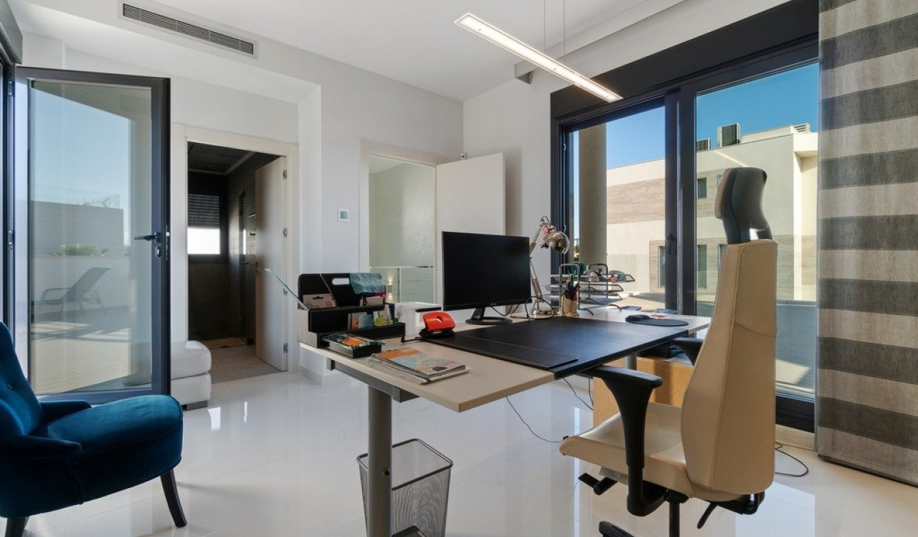 Reventa - Villa independiente - Orihuela Costa - Agua Marina