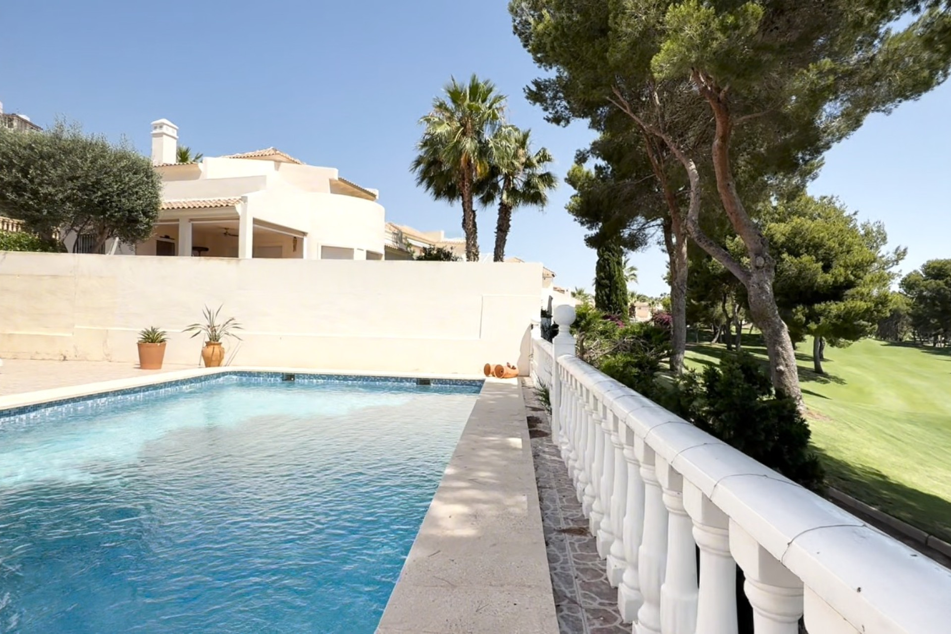 Reventa - Villa independiente - Orihuela - Costa Blanca