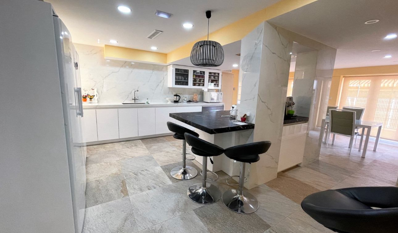 Reventa - Villa independiente - Orihuela Costa - Cabo Roig