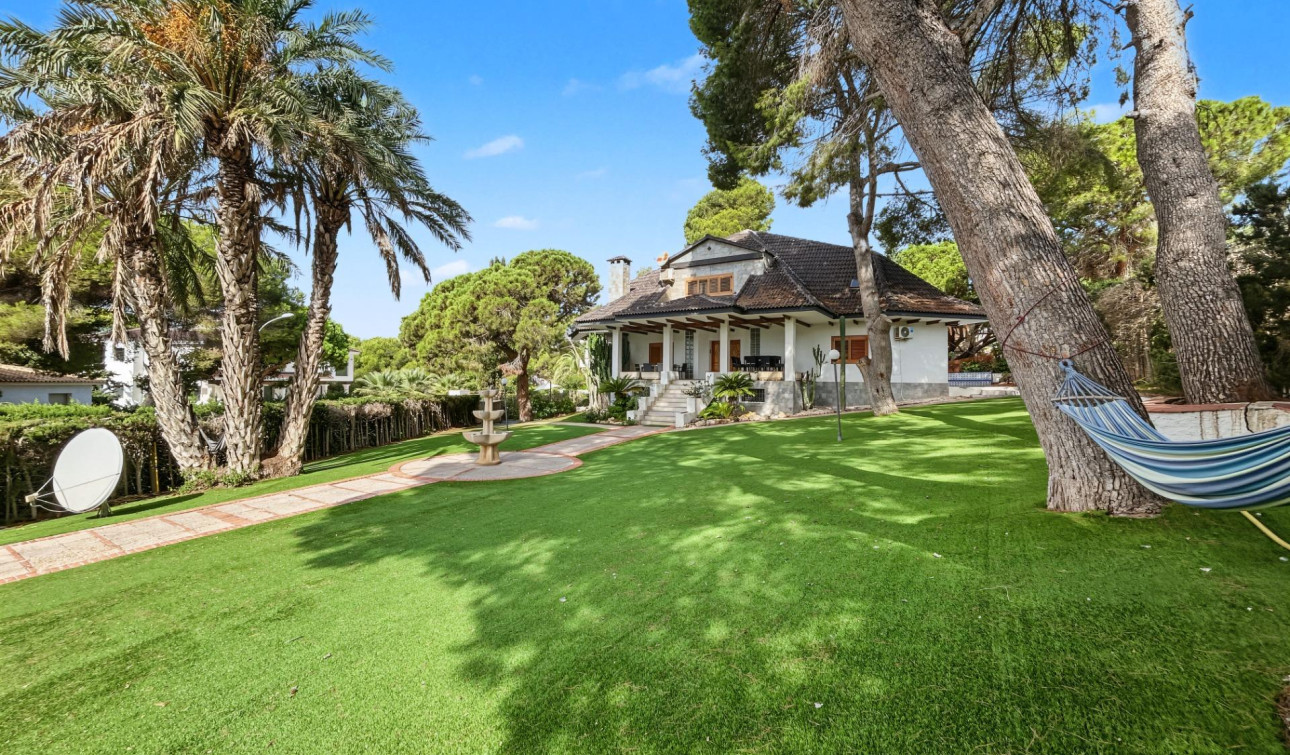 Reventa - Villa independiente - Orihuela Costa - Campoamor