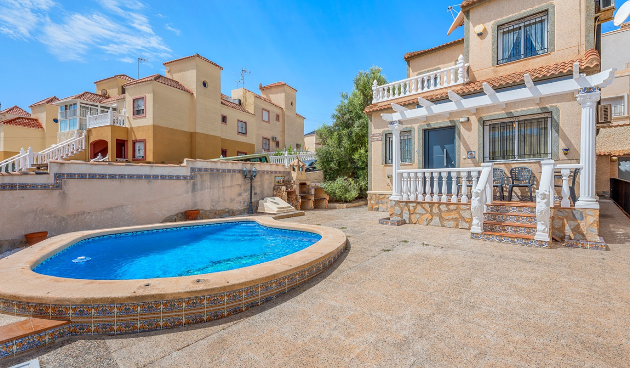 Reventa - Villa independiente - Orihuela Costa - El Galan