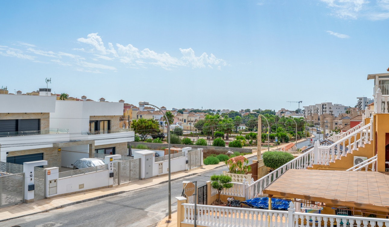 Reventa - Villa independiente - Orihuela Costa - El Galan