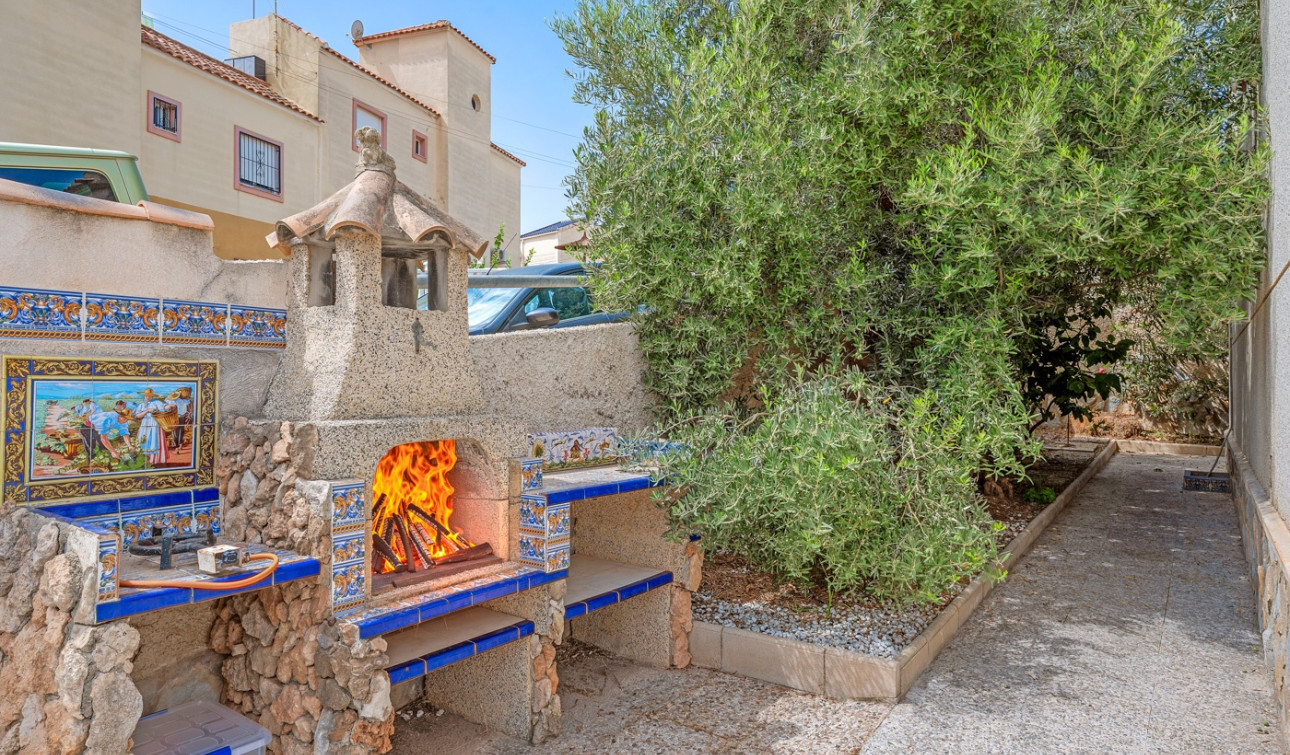 Reventa - Villa independiente - Orihuela Costa - El Galan