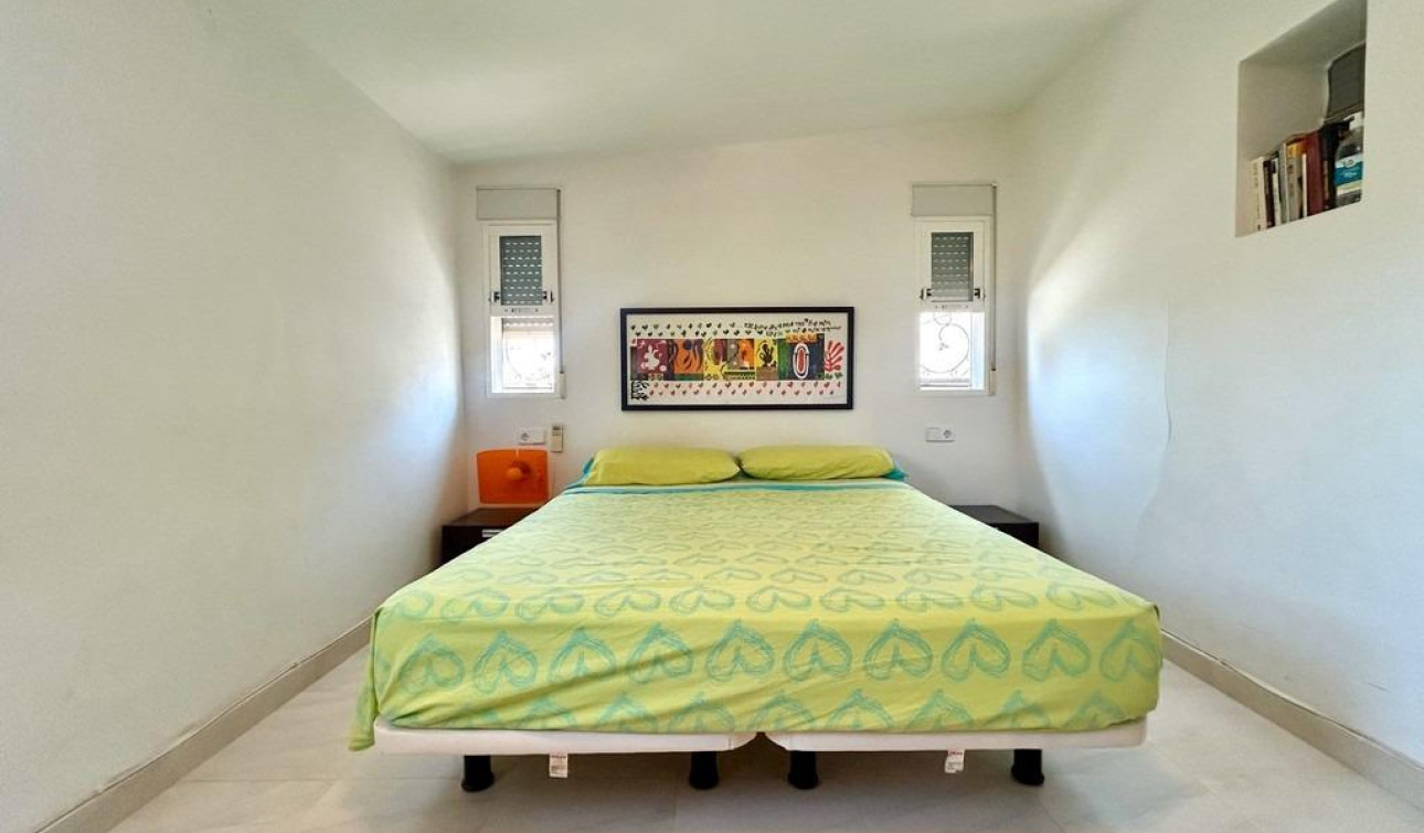 Reventa - Villa independiente - Orihuela Costa - La Zenia