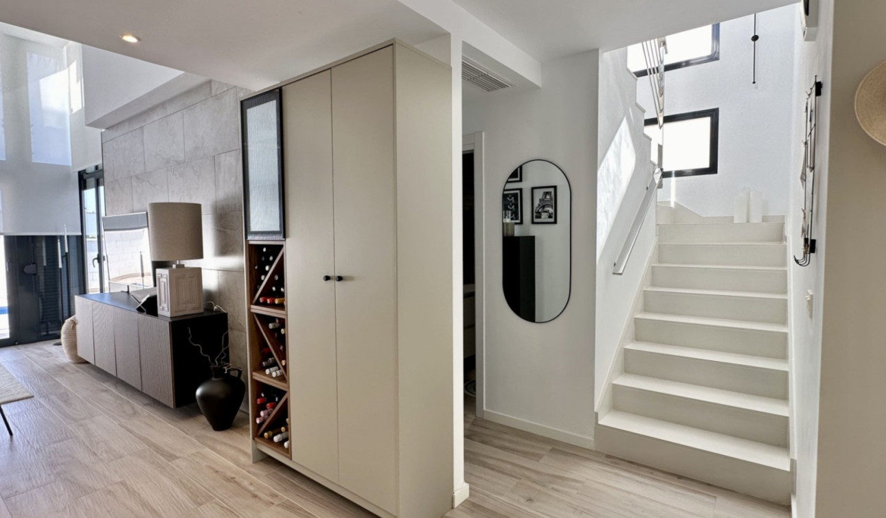 Reventa - Villa independiente - Orihuela Costa - Lomas de Cabo Roig