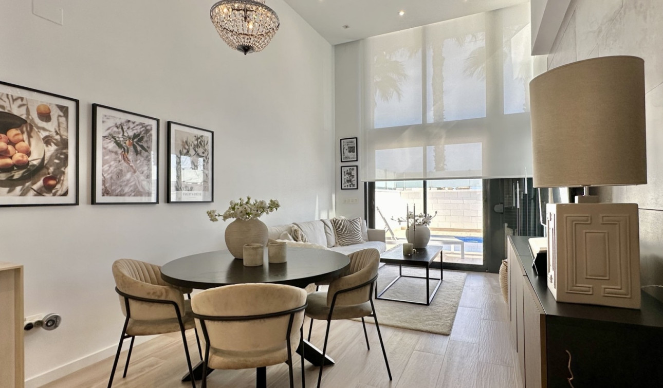 Reventa - Villa independiente - Orihuela Costa - Lomas de Cabo Roig