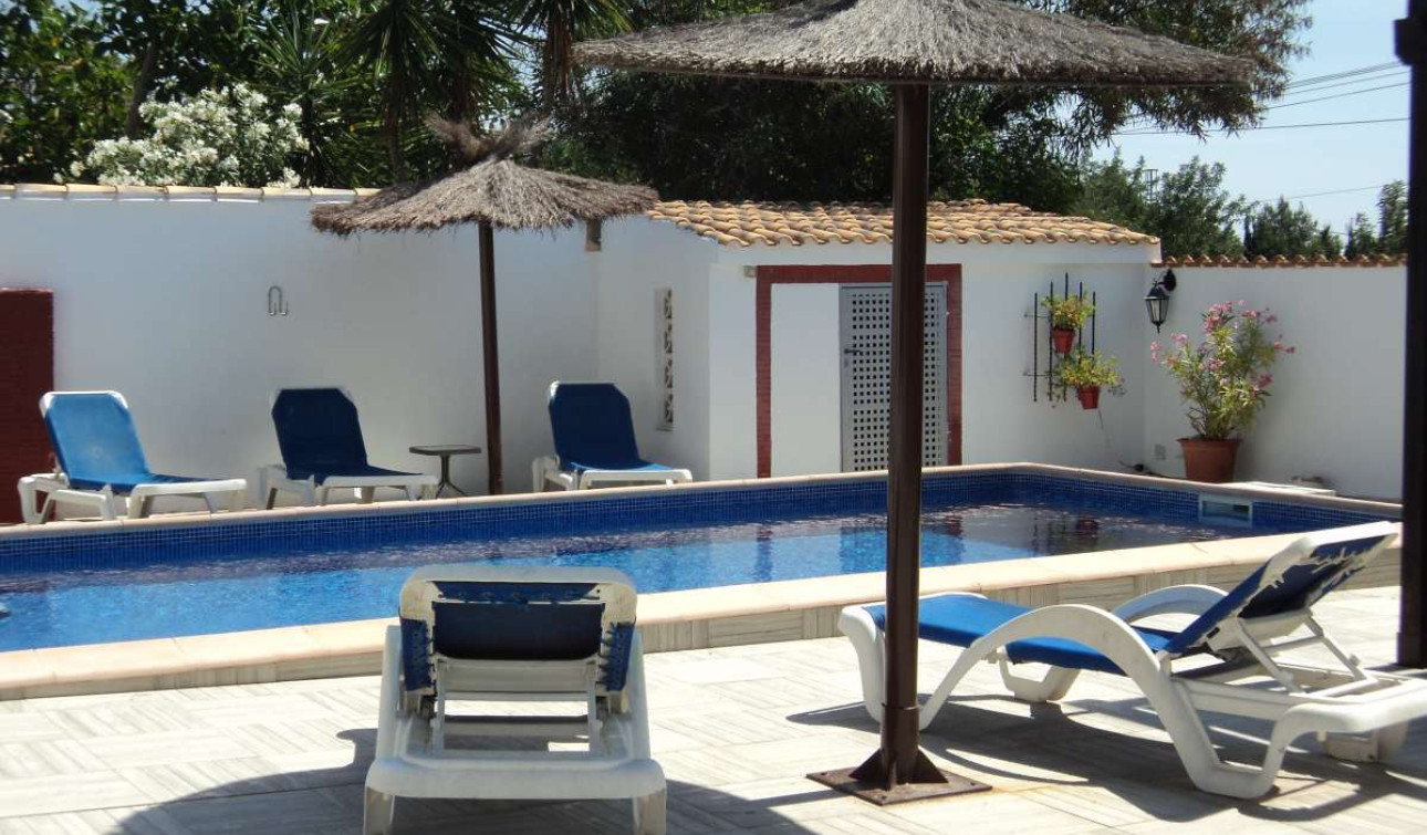 Reventa - Villa independiente - Orihuela Costa - Lomas de Cabo Roig