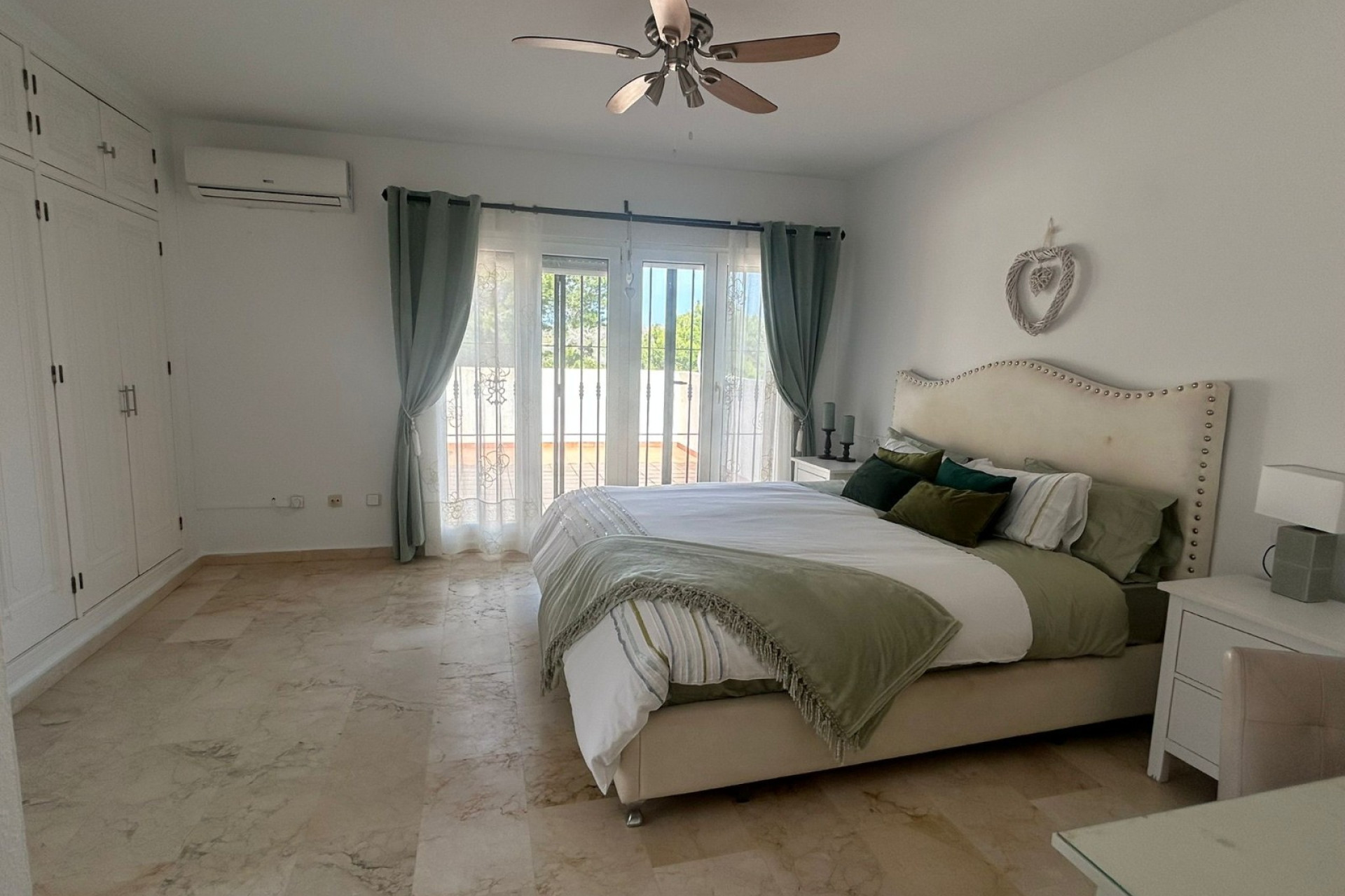 Reventa - Villa independiente - Orihuela Costa - Lomas De Campoamor-las Ramblas