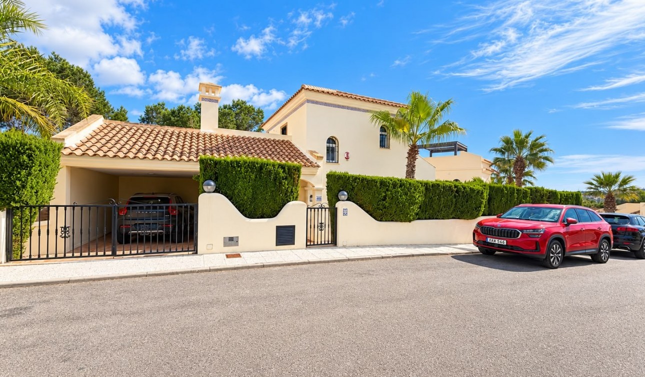 Reventa - Villa independiente - Orihuela Costa - Lomas De Campoamor-las Ramblas