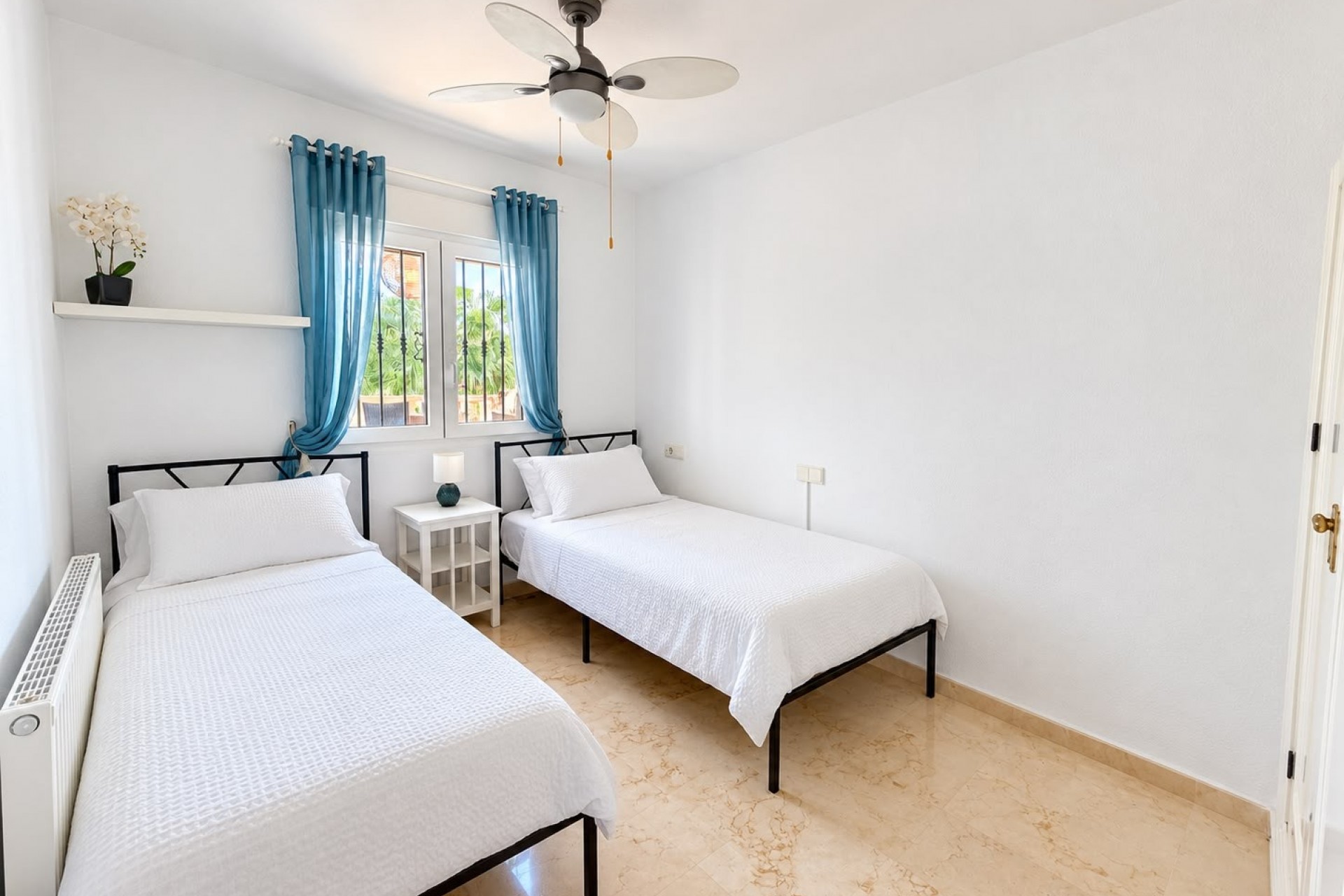 Reventa - Villa independiente - Orihuela Costa - Lomas De Campoamor-las Ramblas