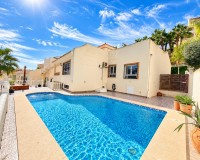 Reventa - Villa independiente - Orihuela Costa - Lomas De Campoamor-las Ramblas