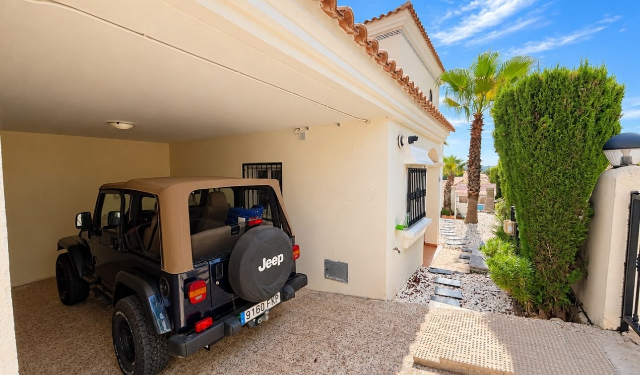 Reventa - Villa independiente - Orihuela Costa - Lomas De Campoamor-las Ramblas